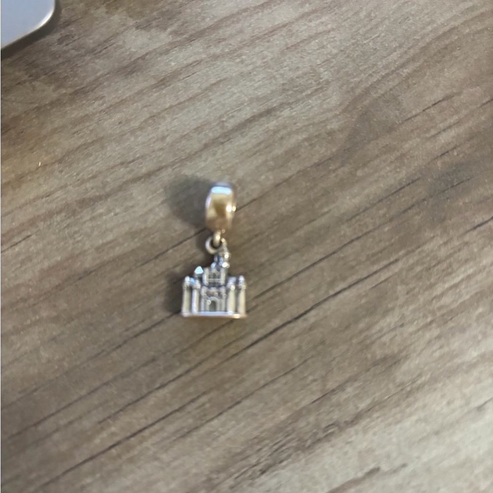 Pandora. Silver Castle Charm Pendant